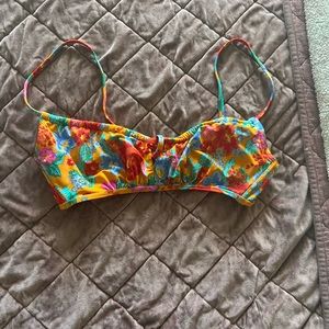 xhilaration floral bikini top